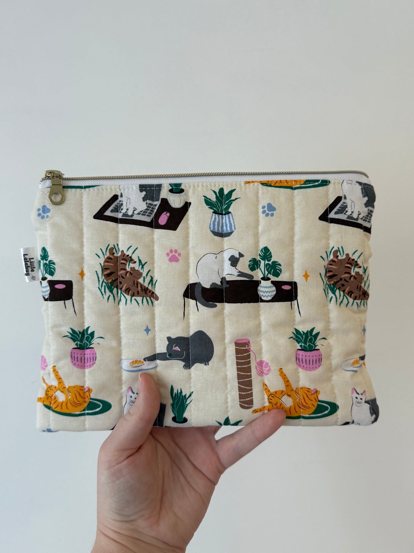 Large Quilted Pouch - Cats
