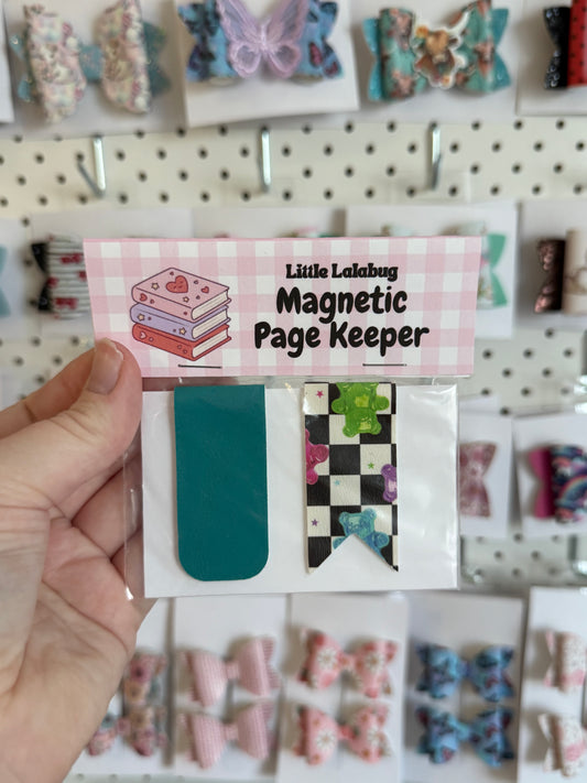 Page keeper - checker gummy bear